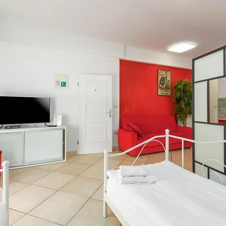 Trbovic Apartments Peaceful Stay With Free Parking, Pet-Friendly, And Bike Storage In Umag Exterior photo
