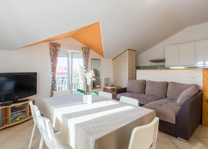 Trbovic Apartments Peaceful Stay With Free Parking, Pet-Friendly, And Bike Storage In Umag