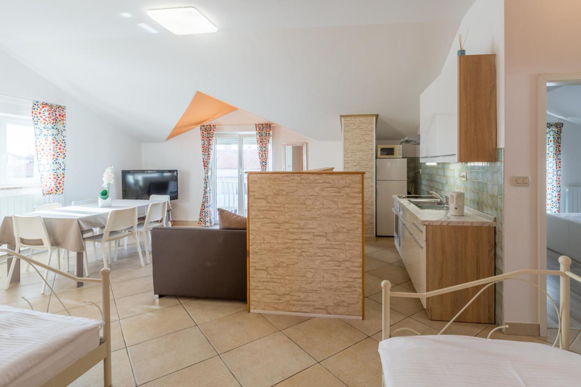 Trbovic Peaceful With Free Parking, Pet-friendly, And Bike Storage In