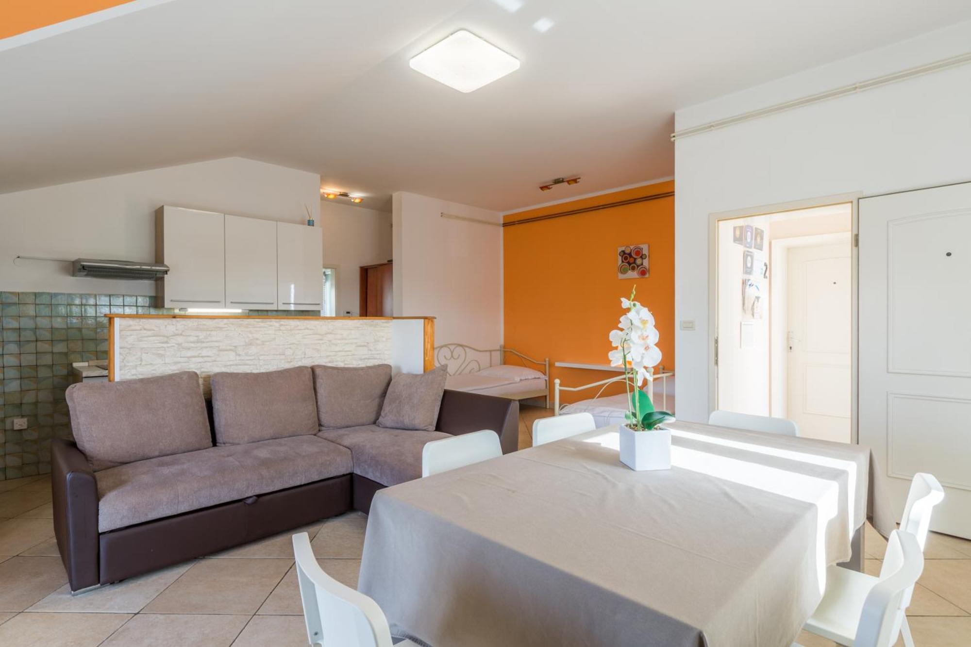 Trbovic Peaceful With Free Parking, Pet-friendly, And Bike Storage In * Umag