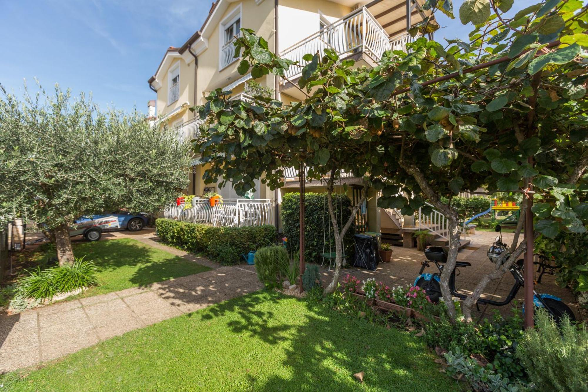 Trbovic Peaceful With Free Parking, Pet-friendly, And Bike Storage In *