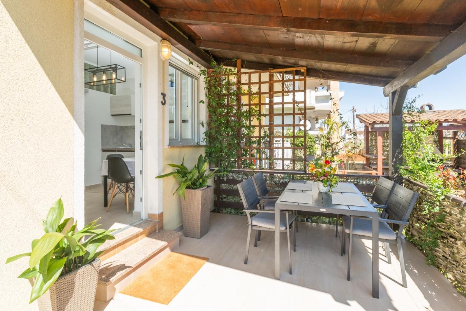 Trbovic Peaceful With Free Parking, Pet-friendly, And Bike Storage In