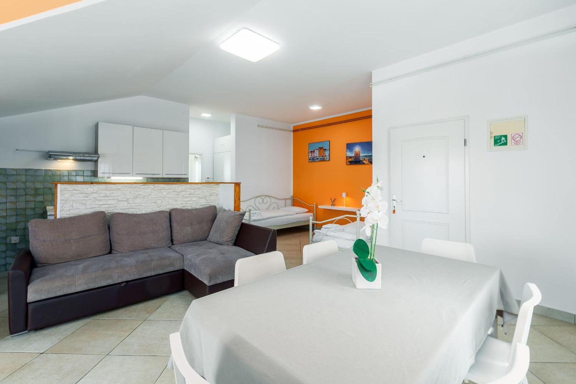Trbovic Peaceful With Free Parking, Pet-friendly, And Bike Storage In *