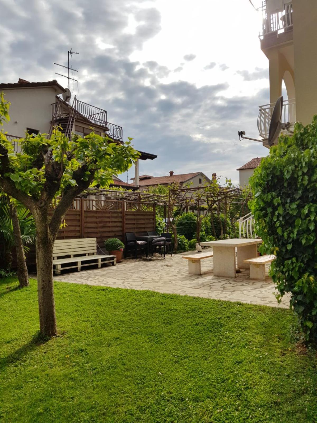 Trbovic Peaceful With Free Parking, Pet-friendly, And Bike Storage In * Umag