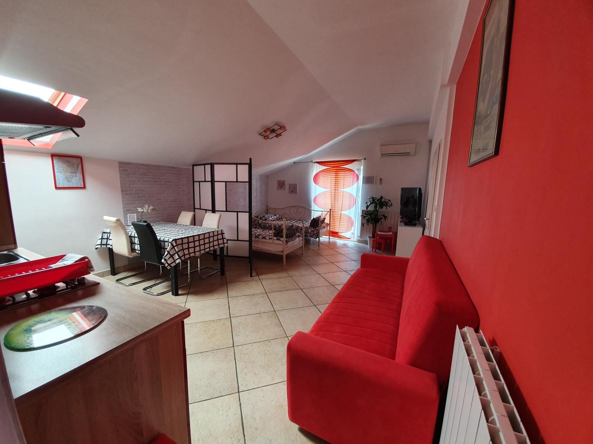Trbovic Peaceful With Free Parking, Pet-friendly, And Bike Storage In Apartment Umag
