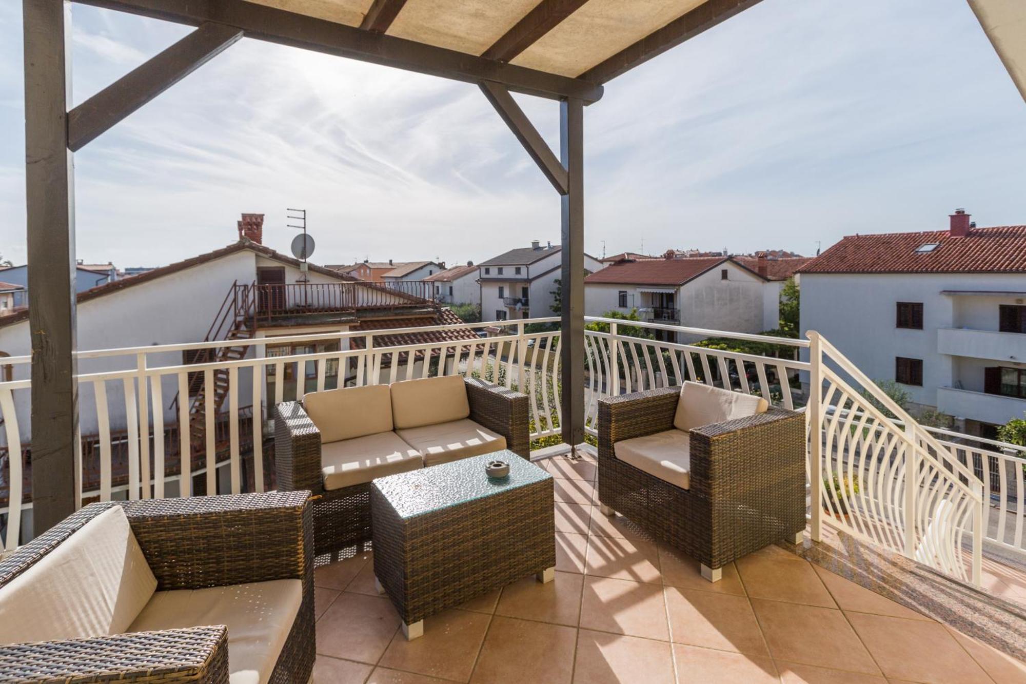 Trbovic Peaceful With Free Parking, Pet-friendly, And Bike Storage In Apartment *