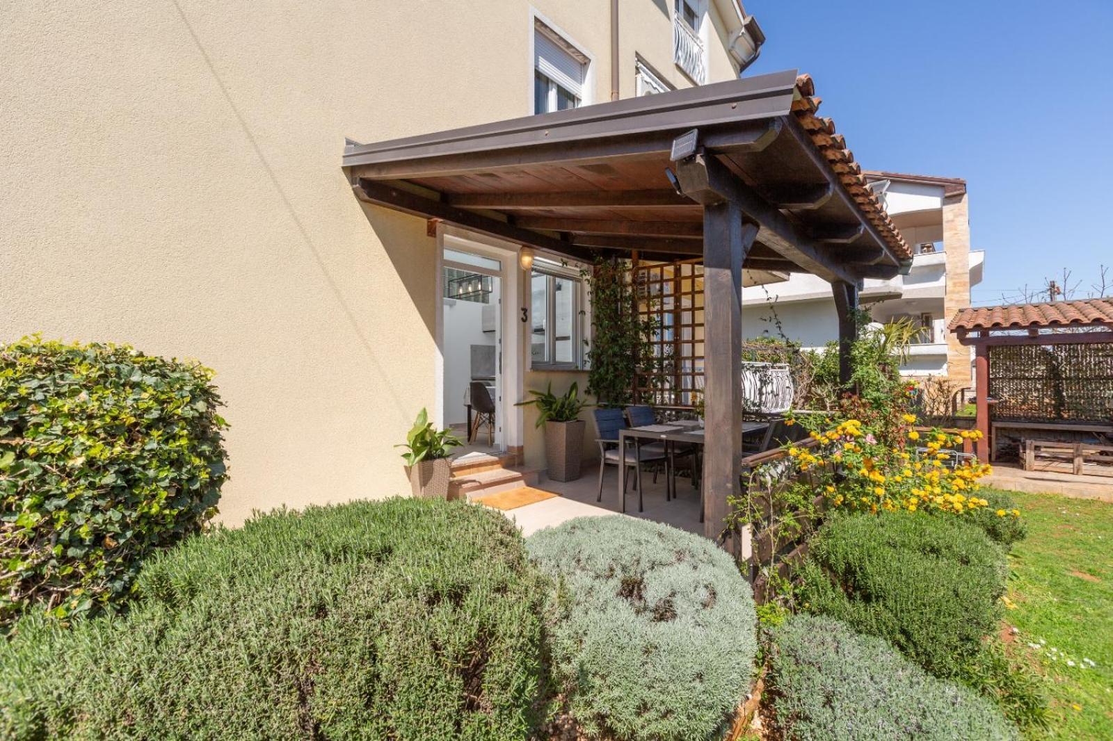Trbovic Peaceful With Free Parking, Pet-friendly, And Bike Storage In